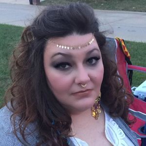 Meet your Posher, Laura